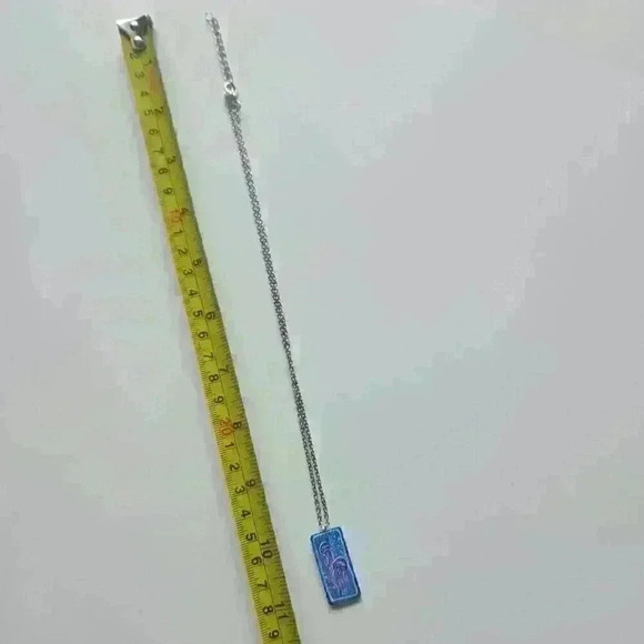 Jellyfish pendant necklace on a small silver chain ✦ Mermaid ocean lover style ✦ - Picture 4 of 7